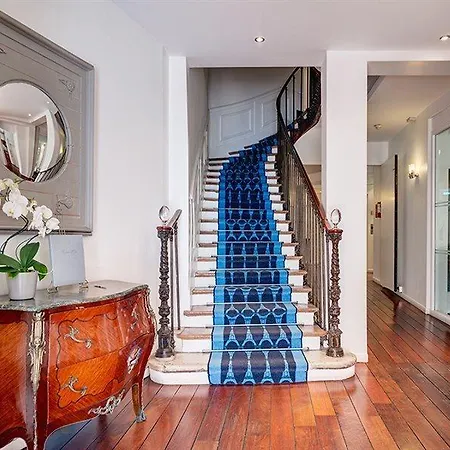 Lorette - Astotel Hotel