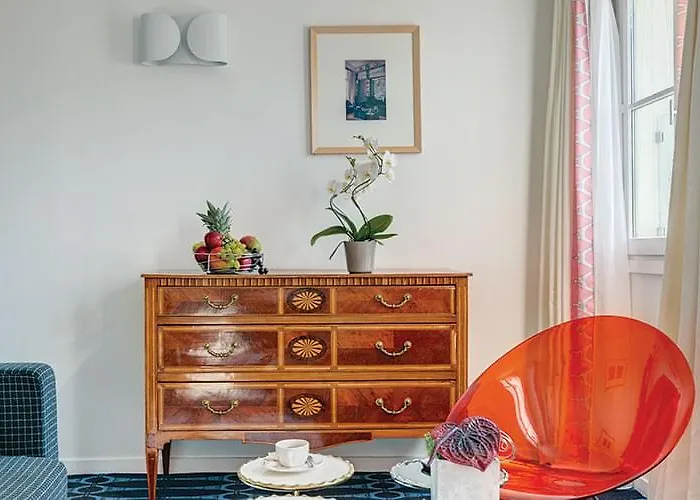 Hotel Lorette - Astotel Paris