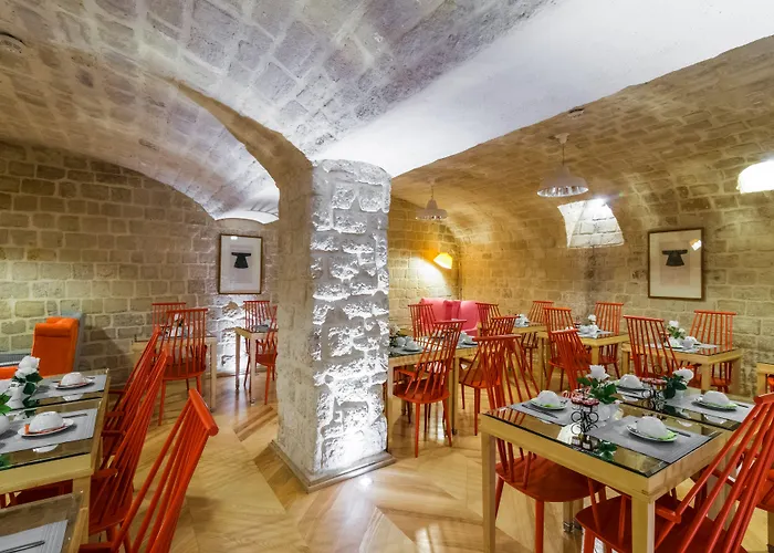 Hotel Lorette - Astotel Paris