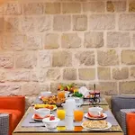 מלון Lorette - Astotel 3*