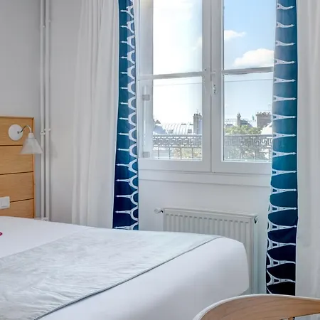 酒店 洛雷特阿斯托特尔酒店